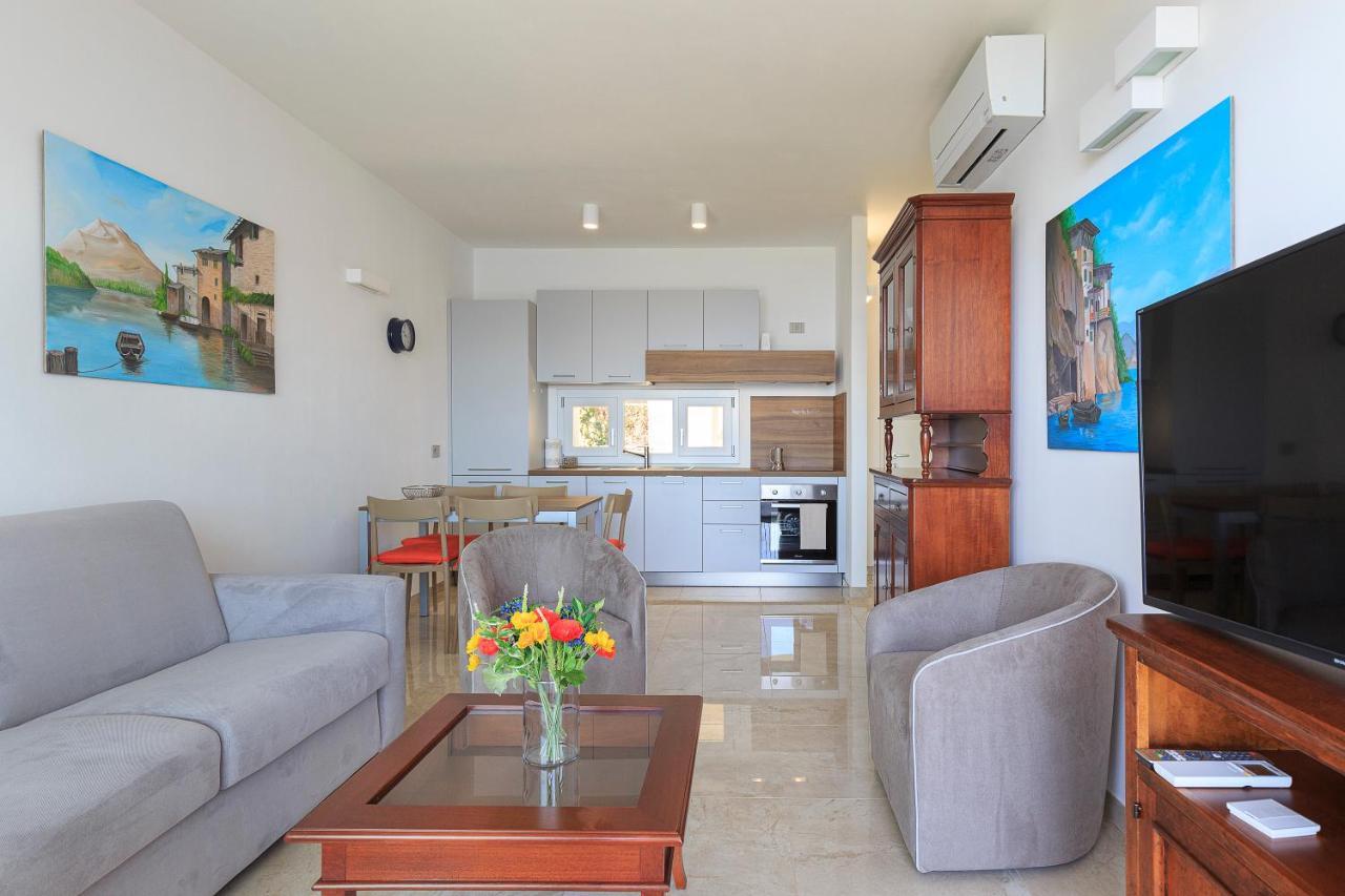 Appartamento Carolnoemi - Vista Lago - By Impero House バヴェーノ エクステリア 写真