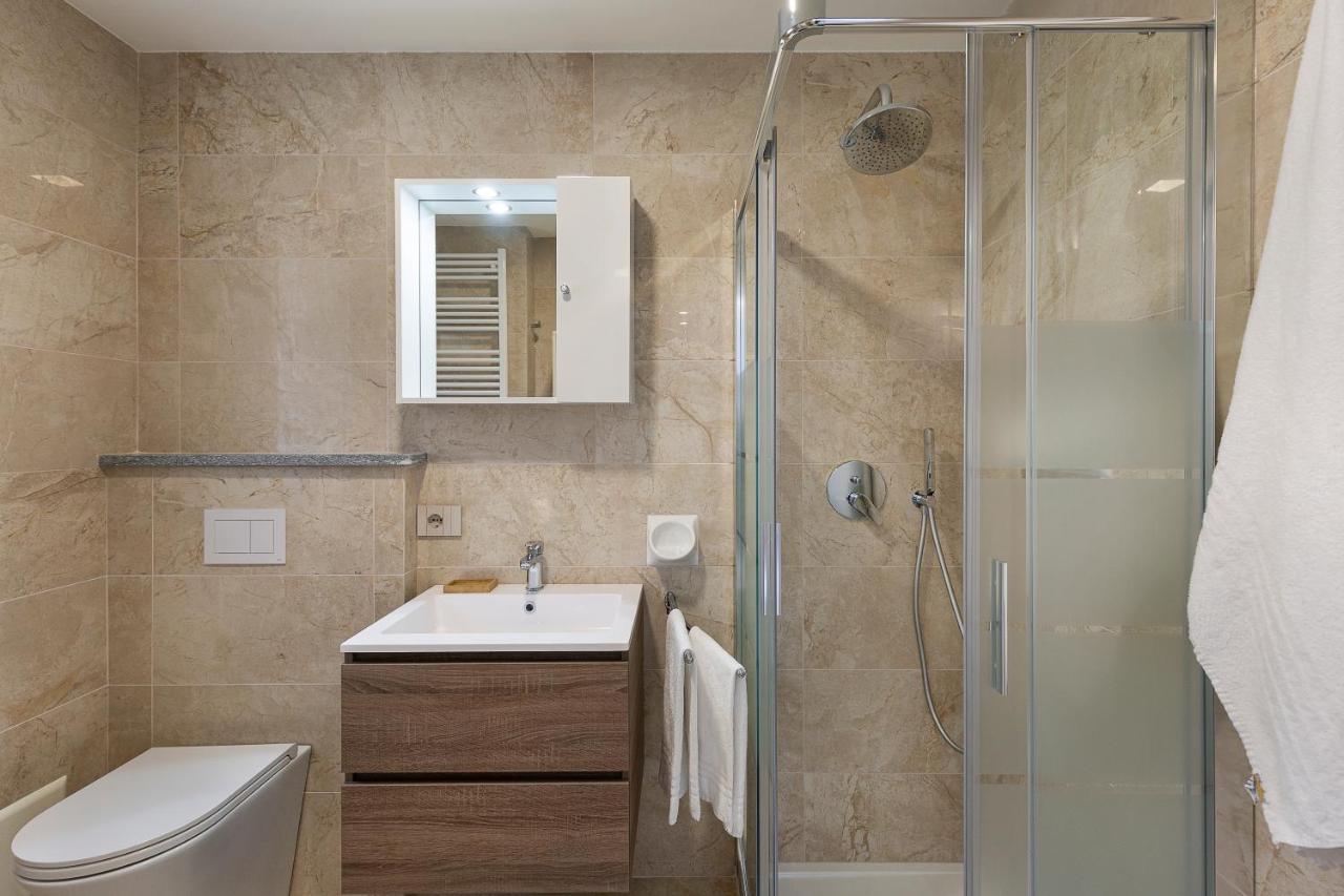 Appartamento Carolnoemi - Vista Lago - By Impero House バヴェーノ エクステリア 写真